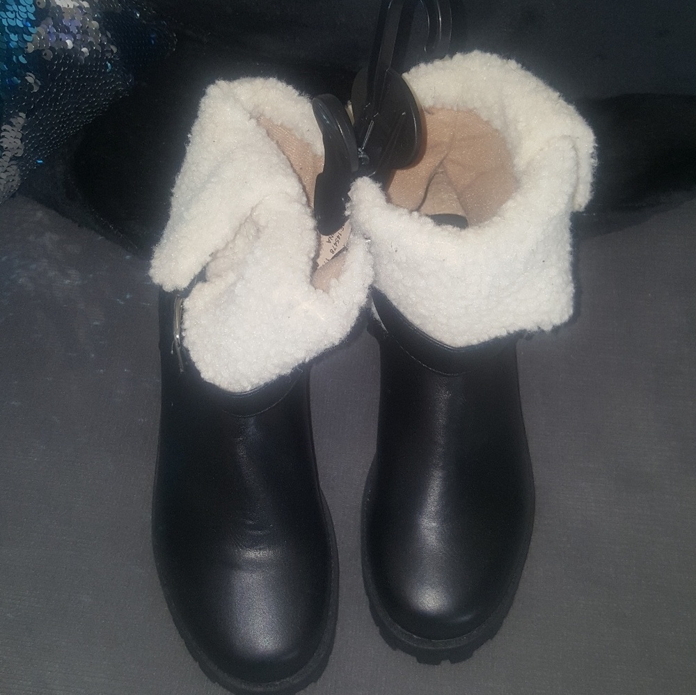 Girls new fur boot